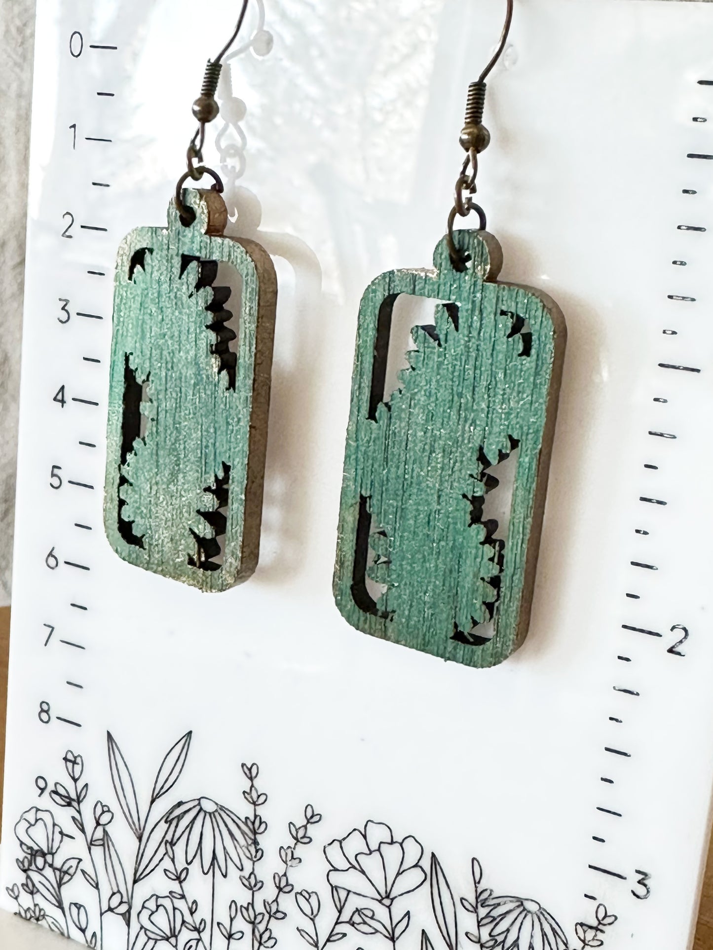 Emerald Daisy Earrings